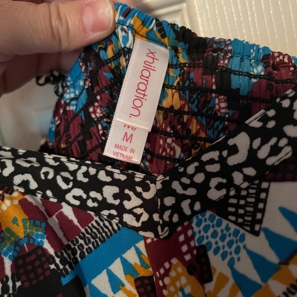 Colorful sundress with pockets! - Picture 4 of 5